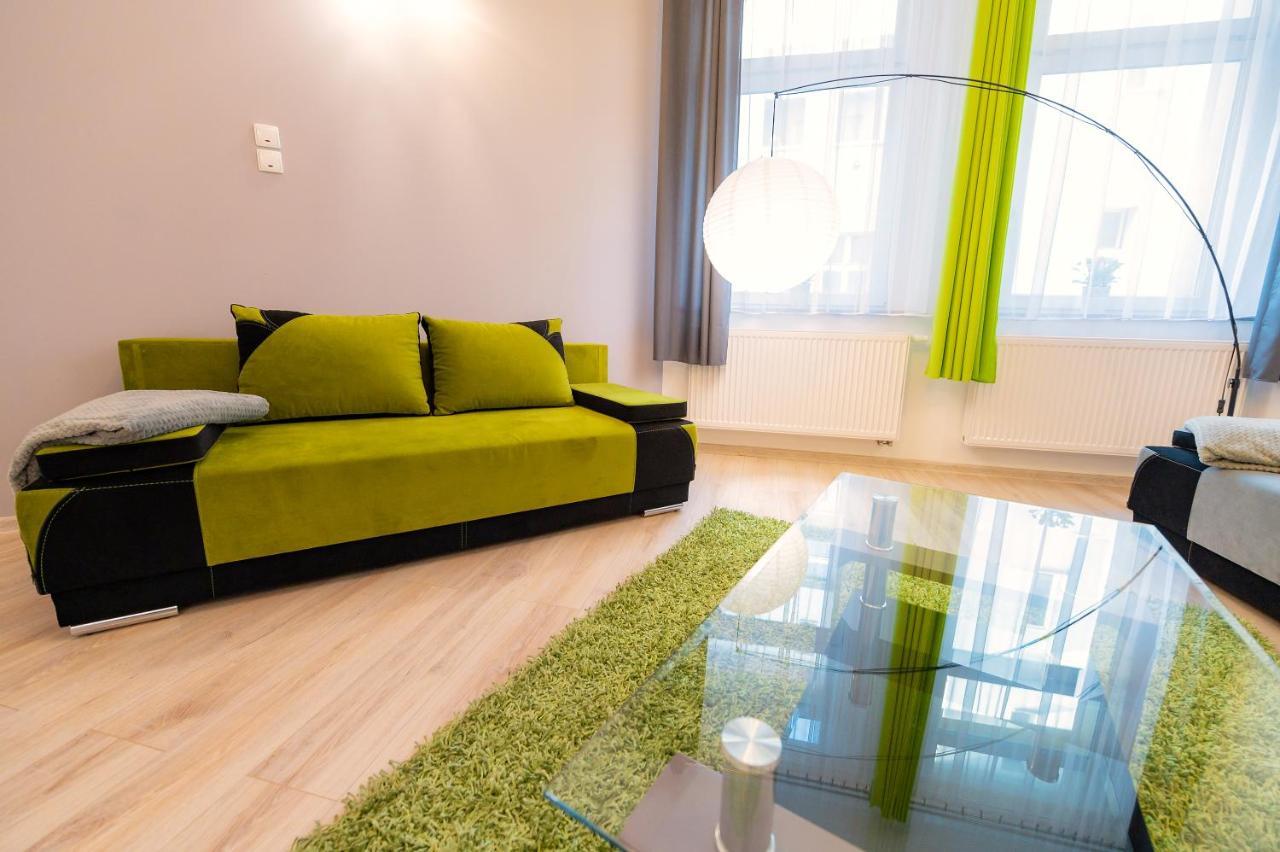 Aparthotel Zabrze, Apartamenty W Centrum Z Prywatnym Parkingiem Eksteriør bilde