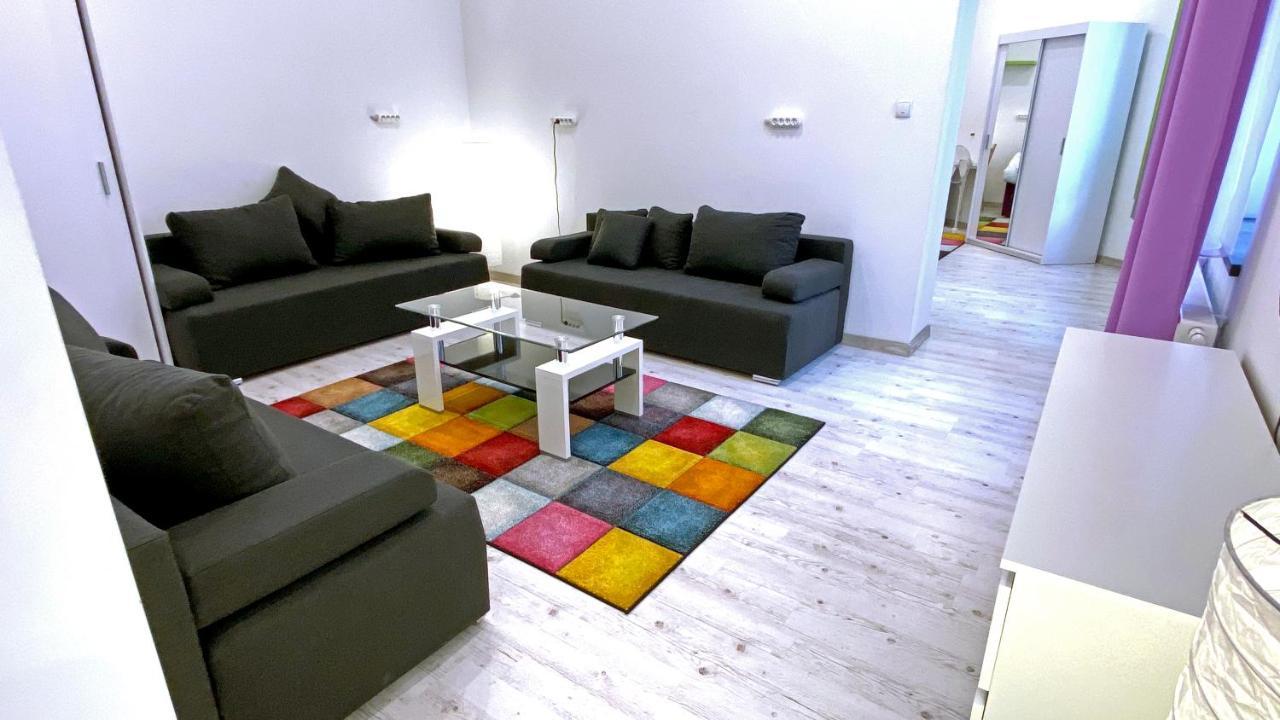 Aparthotel Zabrze, Apartamenty W Centrum Z Prywatnym Parkingiem Eksteriør bilde